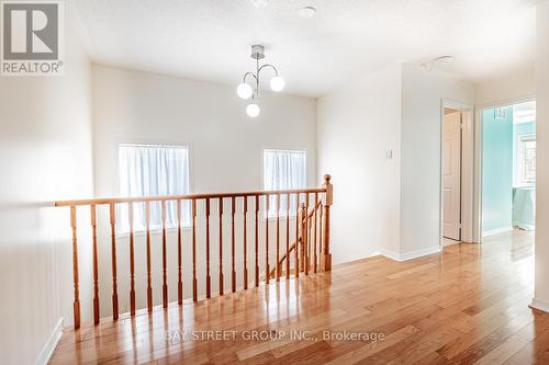 88 Madison Avenue, Richmond Hill, ON - Indoor Photo Showing Other Room