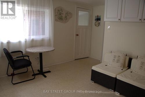 387 Raines Street, Georgina, ON - Indoor Photo Showing Other Room