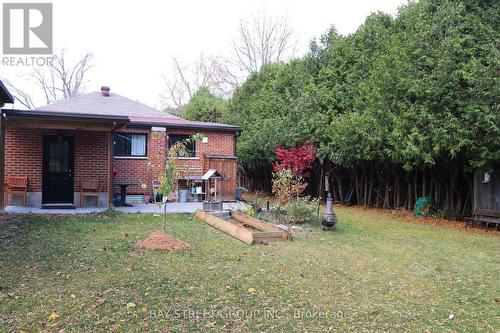 387 Raines Street, Georgina, ON - Outdoor