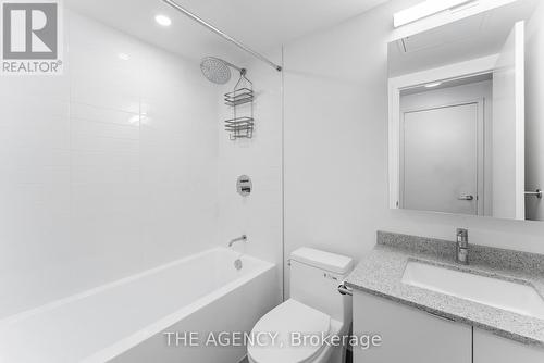 307E - 8868 Yonge Street, Richmond Hill, ON - Indoor Photo Showing Bathroom