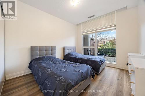 114 - 18 Harding Boulevard, Richmond Hill, ON - Indoor Photo Showing Bedroom