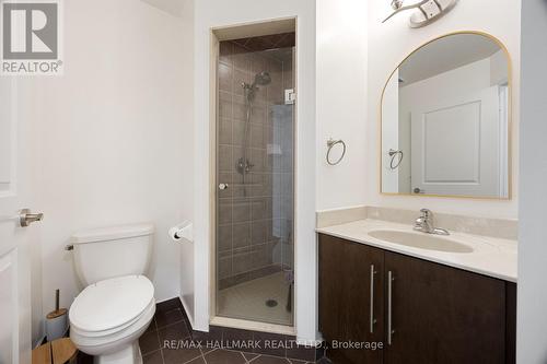 114 - 18 Harding Boulevard, Richmond Hill, ON - Indoor Photo Showing Bathroom