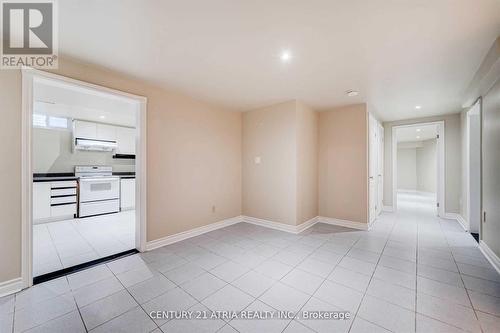 Bsmt - 53 Cherhill Drive, Vaughan, ON - Indoor Photo Showing Kitchen