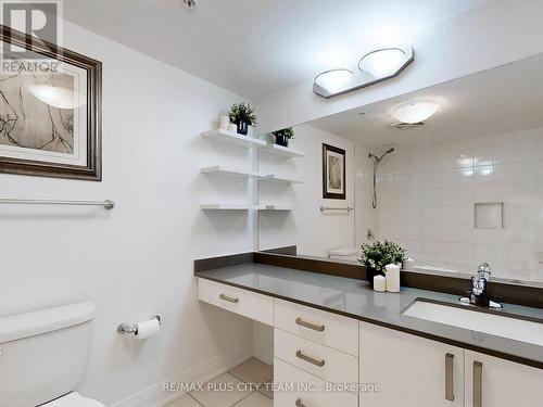 2218 - 481 Rupert Avenue, Whitchurch-Stouffville, ON - Indoor Photo Showing Bathroom