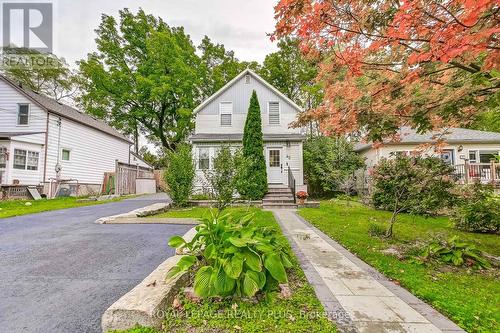 42 Dayfoot Drive, Halton Hills, ON - Outdoor With Facade