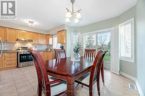 39 Coolspring Crescent, Caledon, ON - Indoor Photo Showing Dining Room