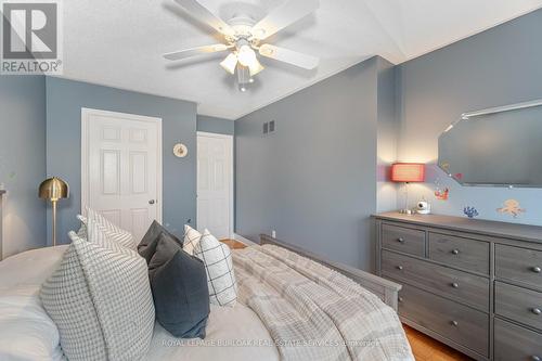 39 Coolspring Crescent, Caledon, ON - Indoor Photo Showing Bedroom