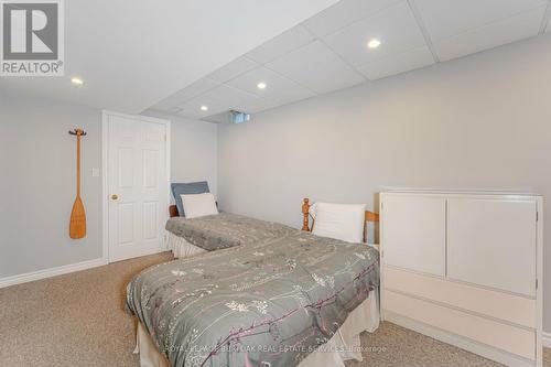 39 Coolspring Crescent, Caledon, ON - Indoor Photo Showing Bedroom