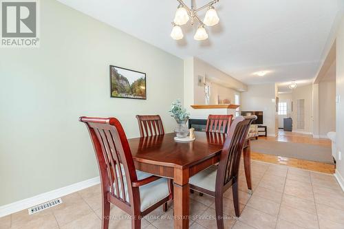 39 Coolspring Crescent, Caledon, ON - Indoor Photo Showing Dining Room