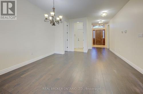 550 Pinery Trail, Waterloo, ON - Indoor Photo Showing Other Room