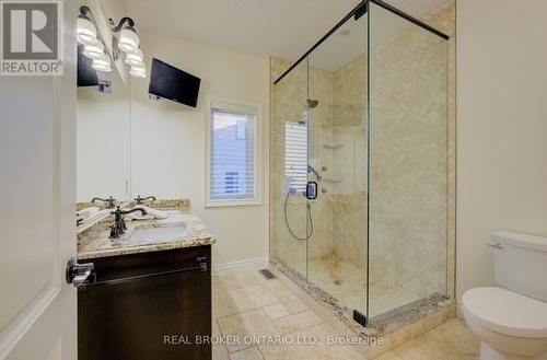 550 Pinery Trail, Waterloo, ON - Indoor Photo Showing Bathroom