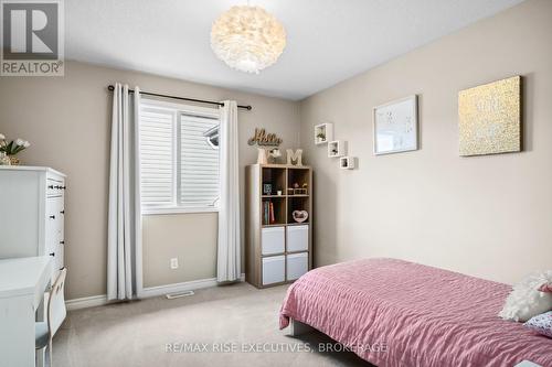 1142 Deerfield Drive, Kingston (City Northwest), ON - Indoor Photo Showing Bedroom