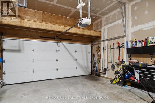 1142 Deerfield Drive, Kingston (City Northwest), ON - Indoor Photo Showing Garage