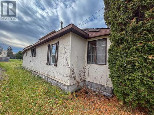 52A Seventh Avenue, Englehart, ON - Outdoor