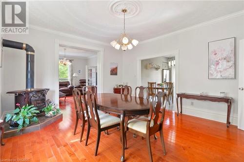 Dining Room, Hardwood Floor, Natural Gas Stove,  9 ft Ceilings. - 125 Concession 10, Saugeen Shores, ON - Indoor Photo Showing Dining Room