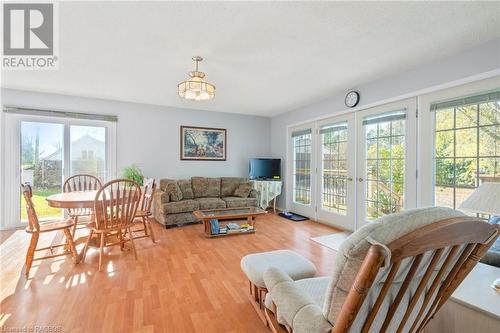 125 Concession 10, Saugeen Shores, ON - Indoor Photo Showing Living Room