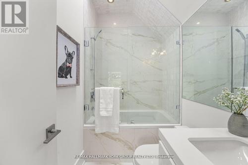 100 Roe Avenue, Toronto, ON - Indoor Photo Showing Bathroom