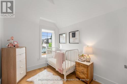 100 Roe Avenue, Toronto, ON - Indoor Photo Showing Bedroom