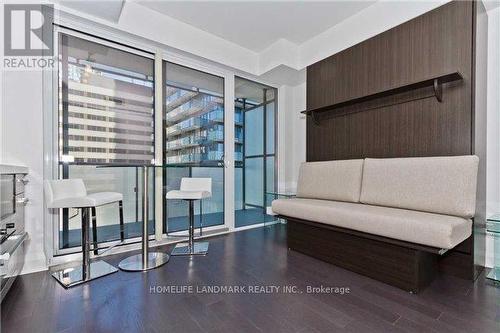 1707 - 1080 Bay Street, Toronto, ON - Indoor Photo Showing Other Room