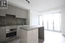 2113 - 7 Grenville Street, Toronto, ON  - Indoor Photo Showing Kitchen 