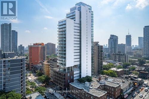 1105 - 81 Wellesley Street E, Toronto, ON - Outdoor With Facade