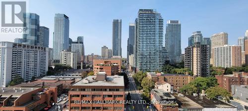 1105 - 81 Wellesley Street E, Toronto, ON - Outdoor