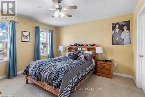 162 Cole Crescent, Niagara-On-The-Lake (107 - Glendale), ON - Indoor Photo Showing Bedroom