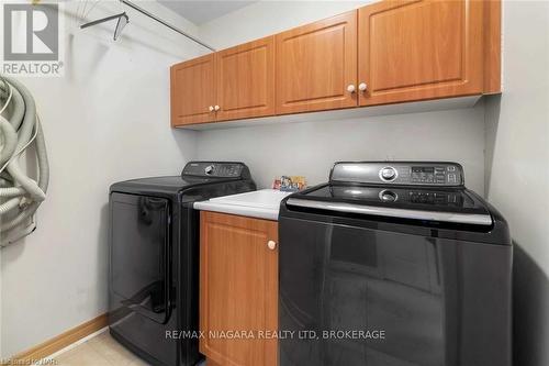 162 Cole Crescent, Niagara-On-The-Lake (107 - Glendale), ON - Indoor Photo Showing Laundry Room