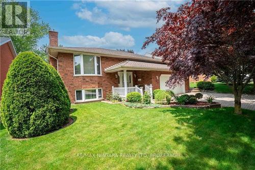 12 Fern Gate, Pelham, ON - Outdoor With Deck Patio Veranda