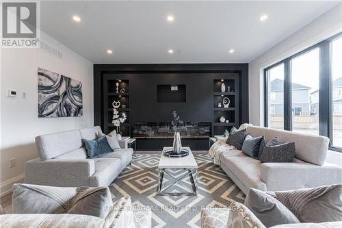 Lot 4 Canadiana Court, Fort Erie, ON - Indoor Photo Showing Living Room