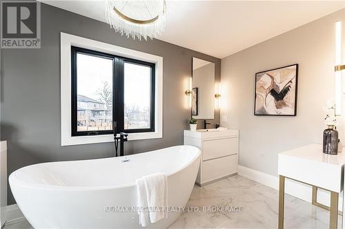 Lot 4 Canadiana Court, Fort Erie, ON - Indoor Photo Showing Bathroom