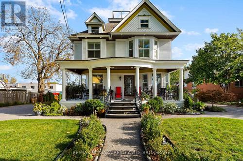 3844 Chippawa Parkway, Niagara Falls, ON - Outdoor With Deck Patio Veranda With Facade