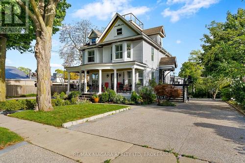 3844 Chippawa Parkway, Niagara Falls, ON - Outdoor With Deck Patio Veranda With Facade