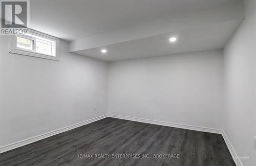 140 Westwood Crescent, Welland, ON - Indoor Photo Showing Other Room