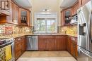 44 Stoneridge Crescent, Niagara-On-The-Lake (St. Davids), ON  - Indoor Photo Showing Kitchen With Upgraded Kitchen 