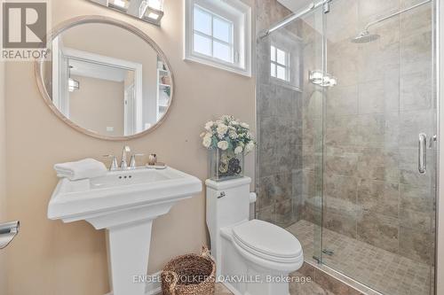 44 Stoneridge Crescent, Niagara-On-The-Lake (St. Davids), ON - Indoor Photo Showing Bathroom