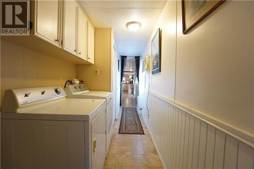 3817 Bobby Street, Alexandria, ON - Indoor Photo Showing Laundry Room