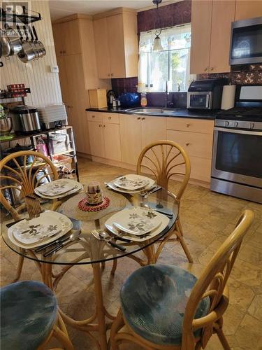 3817 Bobby Street, Alexandria, ON - Indoor Photo Showing Kitchen