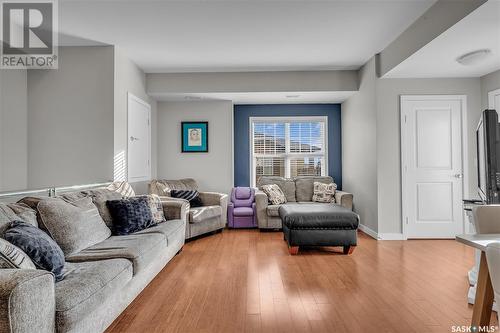 104 1015 Patrick Crescent, Saskatoon, SK - Indoor Photo Showing Living Room