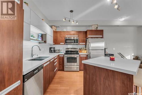 104 1015 Patrick Crescent, Saskatoon, SK - Indoor Photo Showing Kitchen With Stainless Steel Kitchen With Double Sink