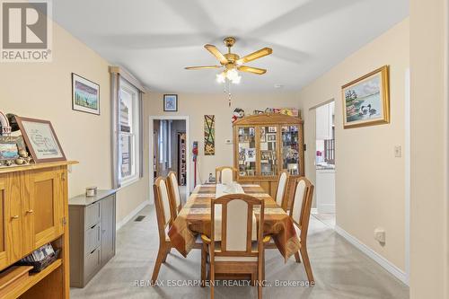 94 Canada Street, Hamilton, ON - Indoor Photo Showing Dining Room