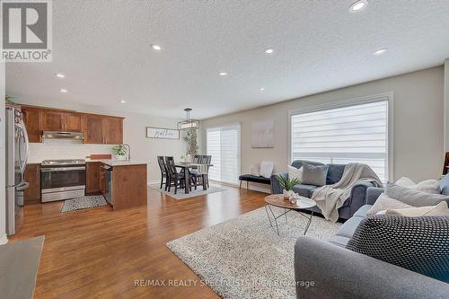 62 Greenway Boulevard, St. Thomas, ON - Indoor Photo Showing Living Room