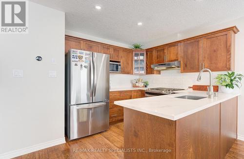 62 Greenway Boulevard, St. Thomas, ON - Indoor Photo Showing Kitchen With Stainless Steel Kitchen