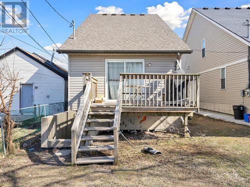 1009 California Avenue, Windsor, ON - Outdoor With Deck Patio Veranda With Exterior