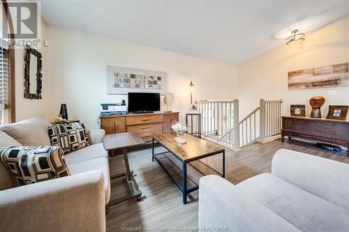 470 State, Lasalle, ON - Indoor Photo Showing Living Room