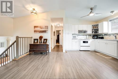 470 State, Lasalle, ON - Indoor Photo Showing Kitchen