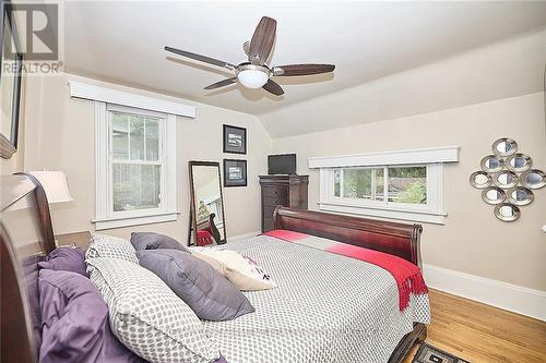 676 Niagara Street, St. Catharines, ON - Indoor Photo Showing Bedroom