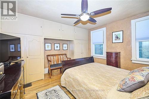 676 Niagara Street, St. Catharines, ON - Indoor Photo Showing Bedroom