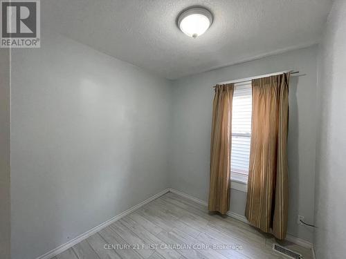 271 Highbury Avenue, London, ON - Indoor Photo Showing Other Room