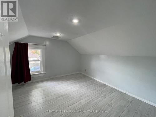 271 Highbury Avenue, London, ON - Indoor Photo Showing Other Room